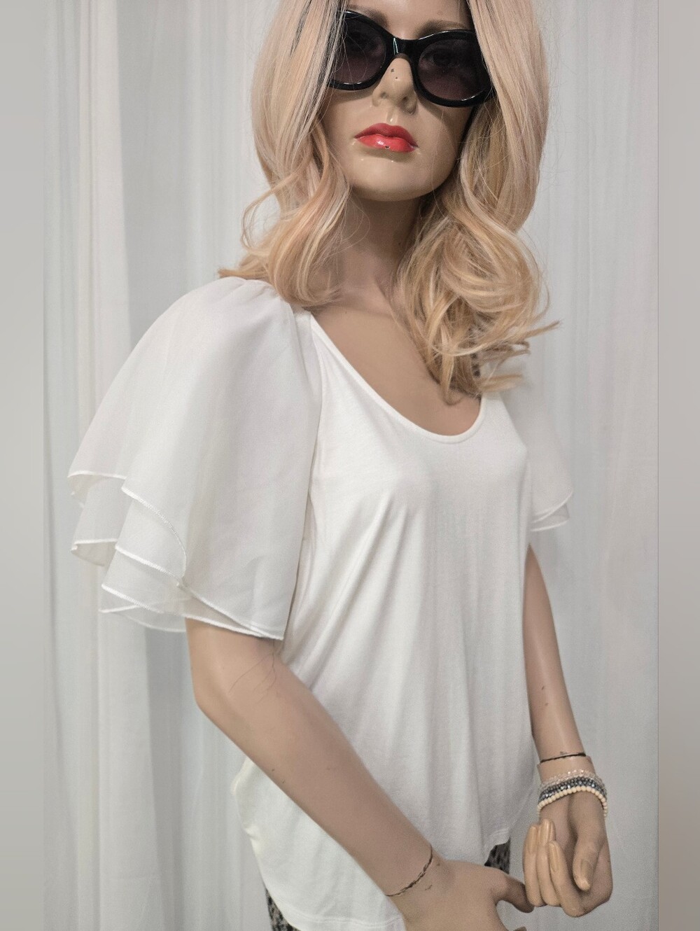 Andrew Marc White Flutter Sleeve Scoop Neck Top. Brand New With Tags.